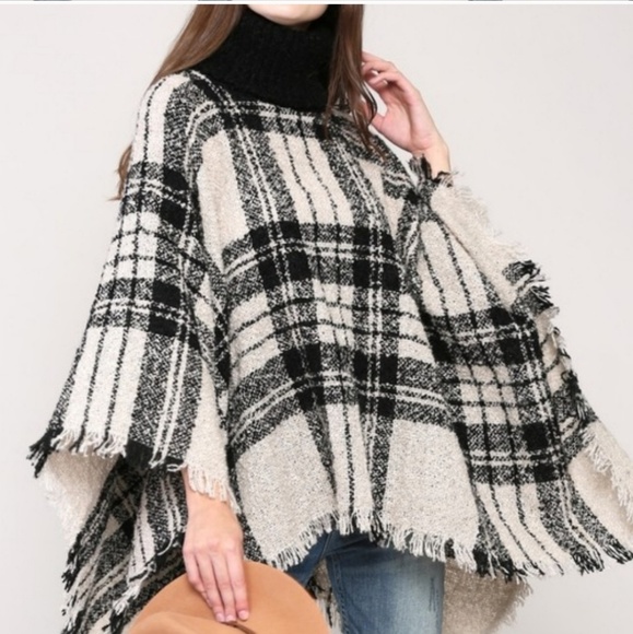 Sale Cream Black Poncho Sweater - Picture 4 of 7